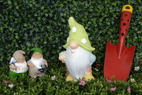 Conseils pratiques pour le nettoyage et l'entretien de votre nain de jardin